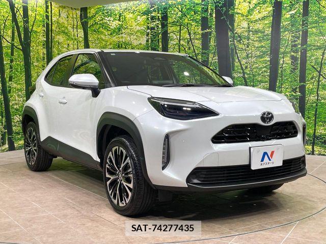 Toyota YARIS CROSS 2025-11 8232558-15