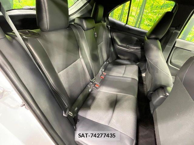 Toyota YARIS CROSS 2025-11 8232558-8