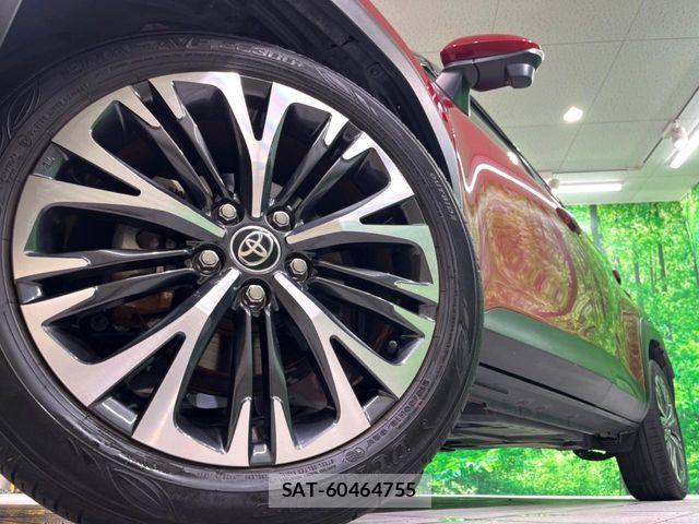 Toyota YARIS CROSS 2022-06 8232567-14