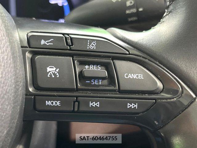 Toyota YARIS CROSS 2022-06 8232567-5