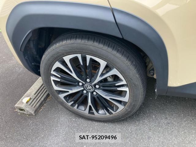 Toyota YARIS CROSS 2024-02 8232561-22