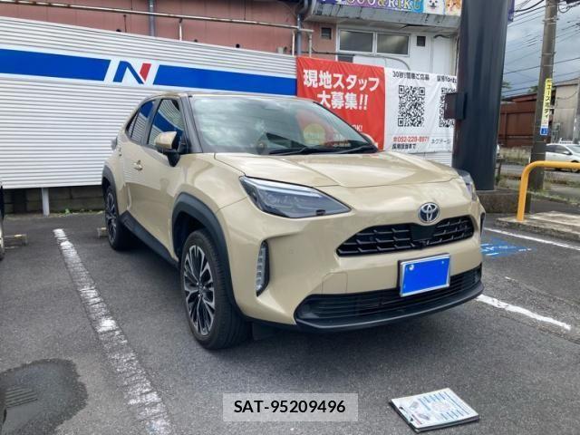 Toyota YARIS CROSS 2024-02 8232561-2