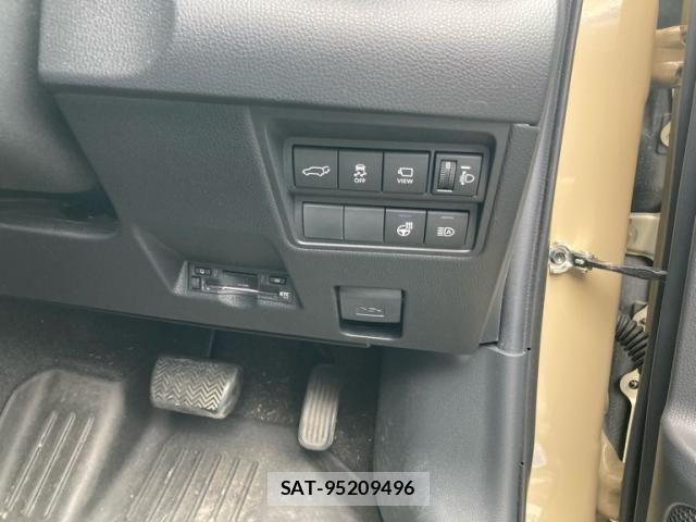 Toyota YARIS CROSS 2024-02 8232561-6