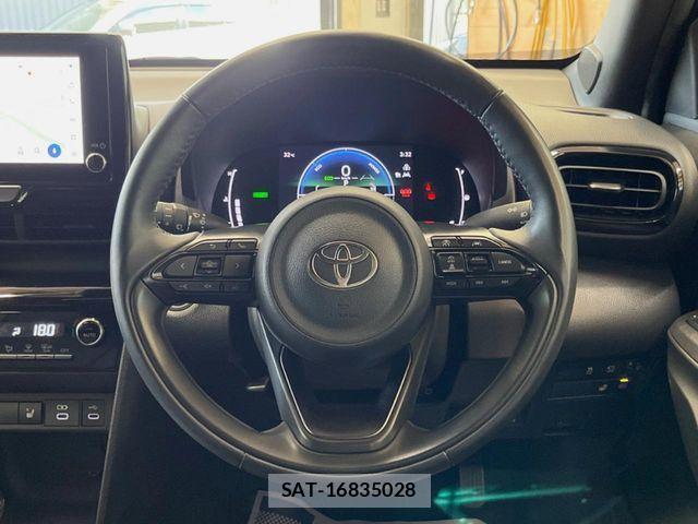 Toyota YARIS CROSS 2024-03 8232556-10