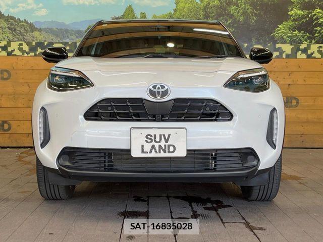 Toyota YARIS CROSS 2024-03 8232556-13
