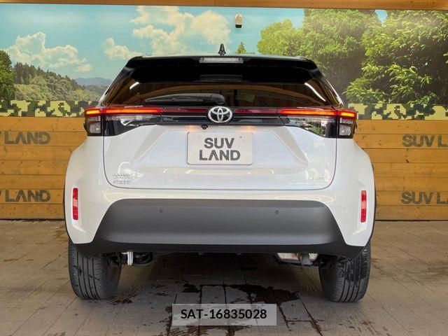 Toyota YARIS CROSS 2024-03 8232556-14
