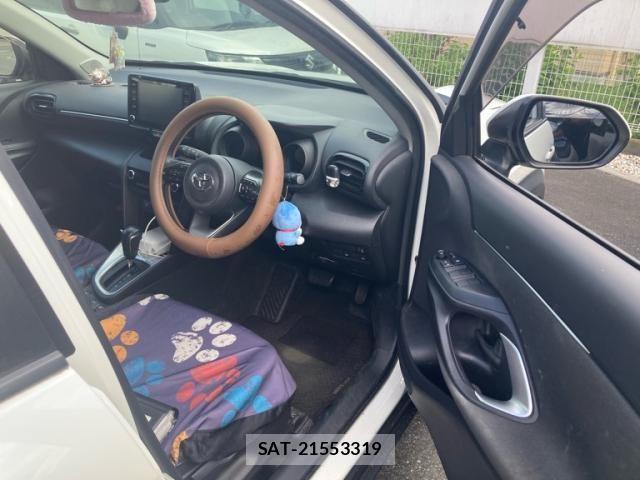 Toyota YARIS CROSS 2022-02 8232566-9
