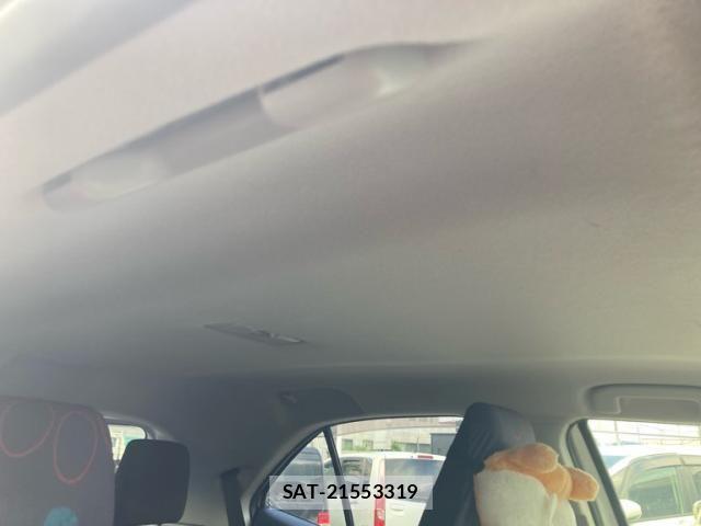 Toyota YARIS CROSS 2022-02 8232566-12