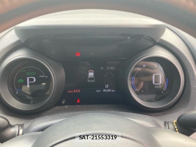 Toyota YARIS CROSS 2022-02 8232566-15