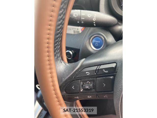 Toyota YARIS CROSS 2022-02 8232566-17