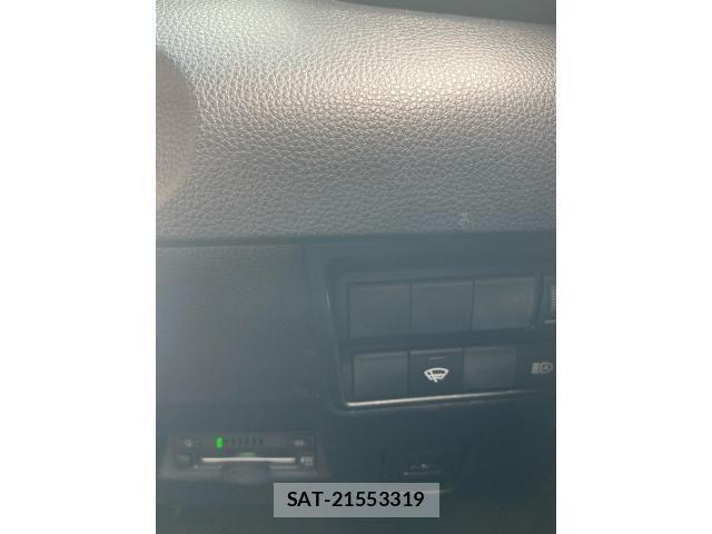Toyota YARIS CROSS 2022-02 8232566-19
