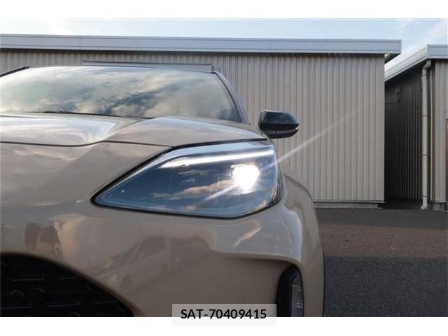 Toyota YARIS CROSS 2023-10 8232557-13