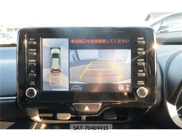 Toyota YARIS CROSS 2023-10 8232557-3
