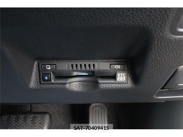 Toyota YARIS CROSS 2023-10 8232557-5
