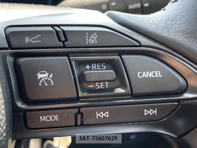 Toyota YARIS CROSS 2021-02 8247286-14