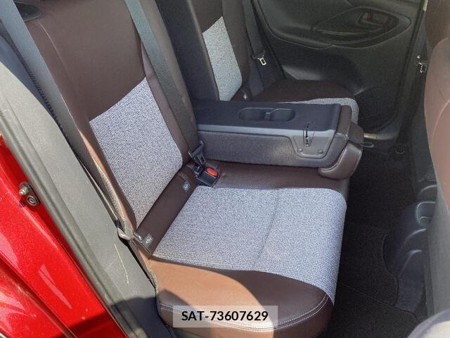 Toyota YARIS CROSS 2021-02 8247286-20