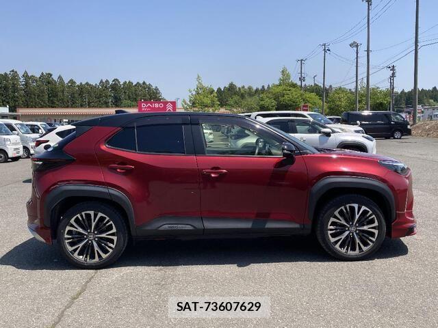 Toyota YARIS CROSS 2021-02 8247286-23