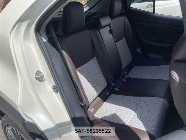 Toyota YARIS CROSS 2021-09 8247287-9