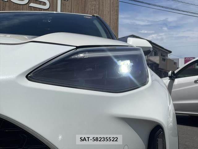 Toyota YARIS CROSS 2021-09 8247287-12