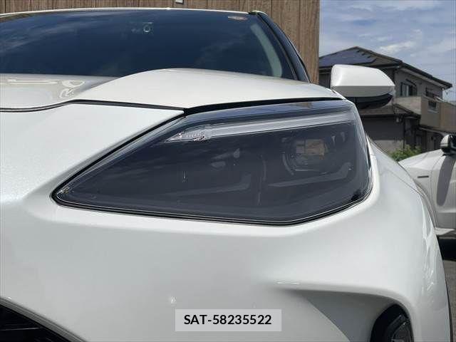 Toyota YARIS CROSS 2021-09 8247287-23