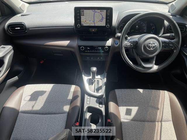 Toyota YARIS CROSS 2021-09 8247287-2