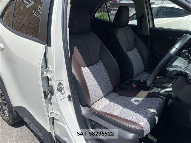 Toyota YARIS CROSS 2021-09 8247287-8