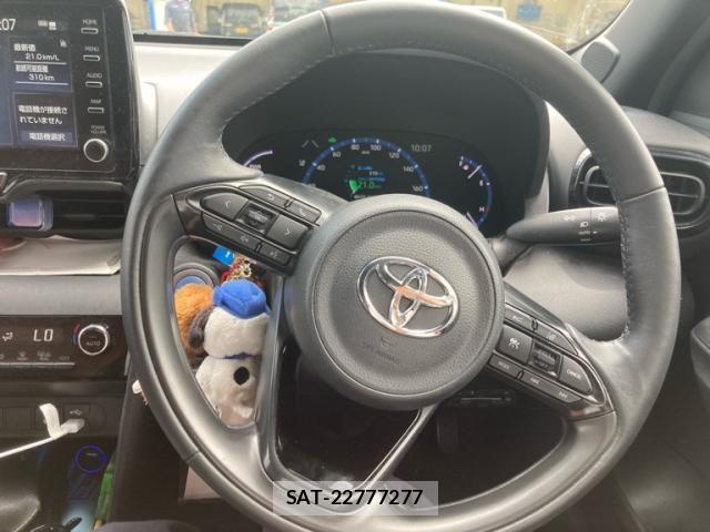 Toyota YARIS CROSS 2024-01 8247285-15