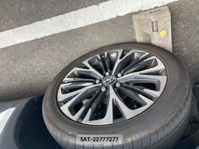 Toyota YARIS CROSS 2024-01 8247285-7
