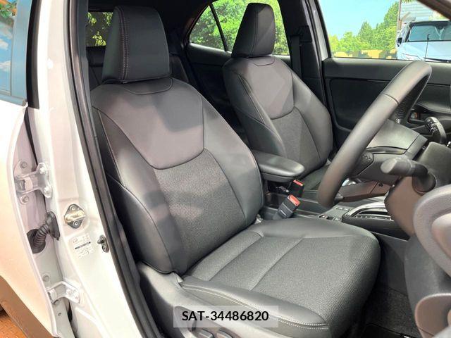 Toyota YARIS CROSS 2026-04 8247279-10