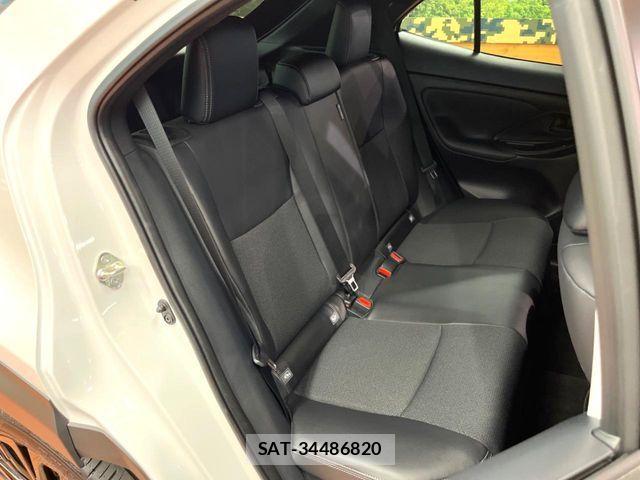 Toyota YARIS CROSS 2026-04 8247279-11