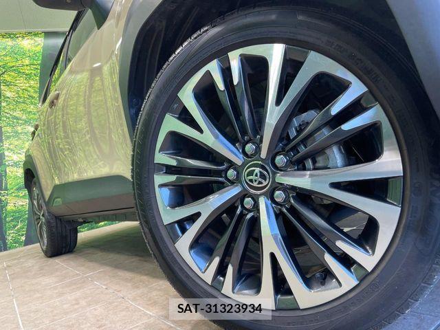 Toyota YARIS CROSS 2021-08 8247284-12