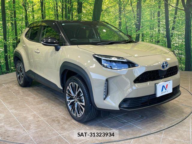 Toyota YARIS CROSS 2021-08 8247284-16