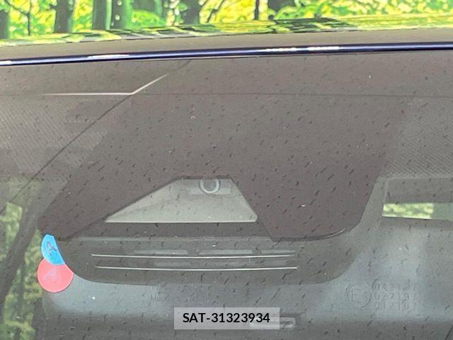 Toyota YARIS CROSS 2021-08 8247284-4