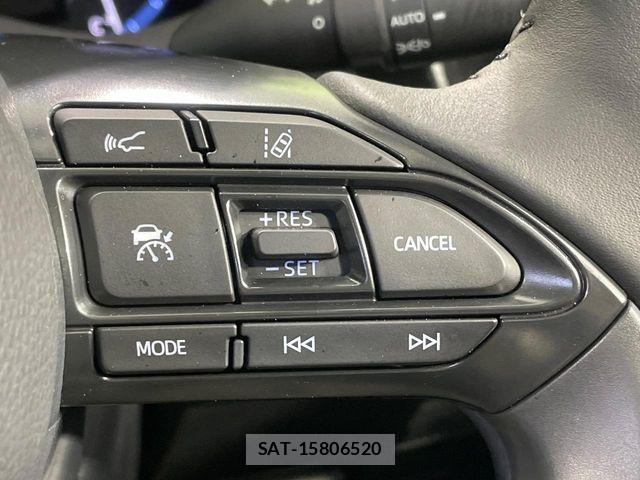 Toyota YARIS CROSS 2023-12 8247283-6