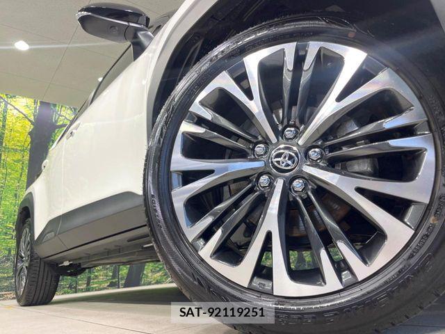 Toyota YARIS CROSS 2022-08 8247281-12