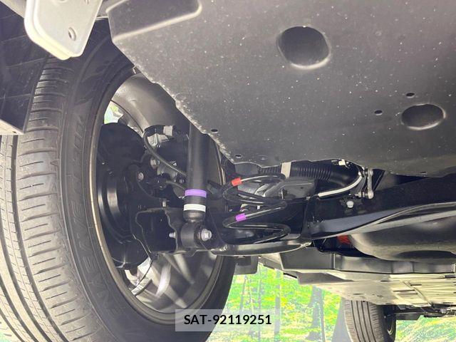 Toyota YARIS CROSS 2022-08 8247281-19