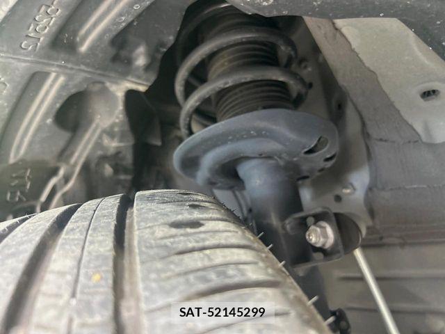 Toyota YARIS CROSS 2023-09 8247282-19