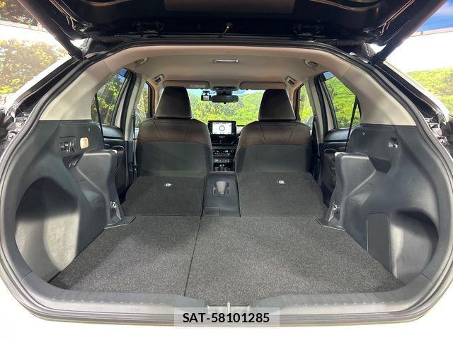 Toyota YARIS CROSS 2022-03 8247280-9