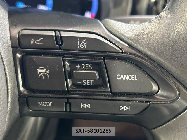 Toyota YARIS CROSS 2022-03 8247280-5
