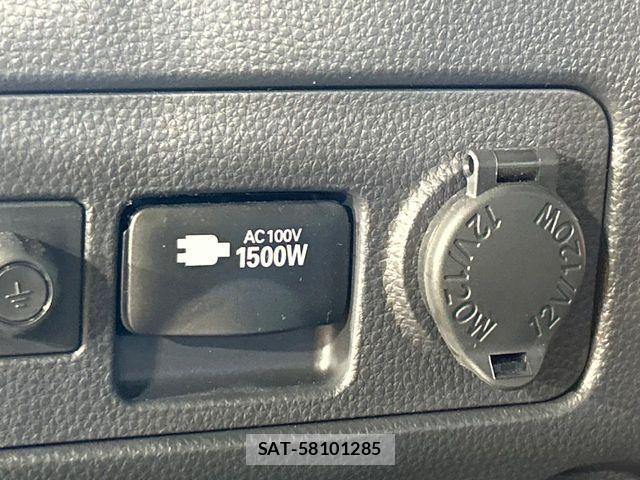 Toyota YARIS CROSS 2022-03 8247280-6