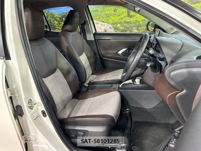 Toyota YARIS CROSS 2022-03 8247280-7
