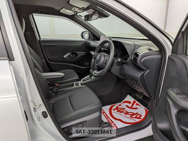 Toyota YARIS CROSS 2026-01 8318321-4