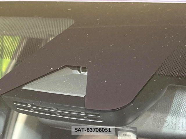 Toyota YARIS CROSS 2021-07 8318335-4