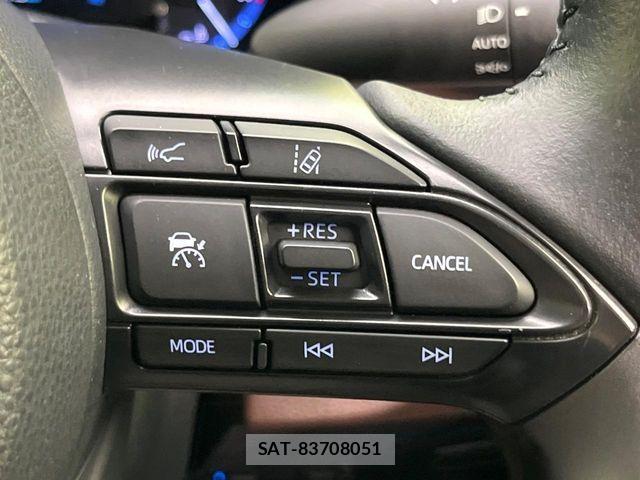 Toyota YARIS CROSS 2021-07 8318335-5