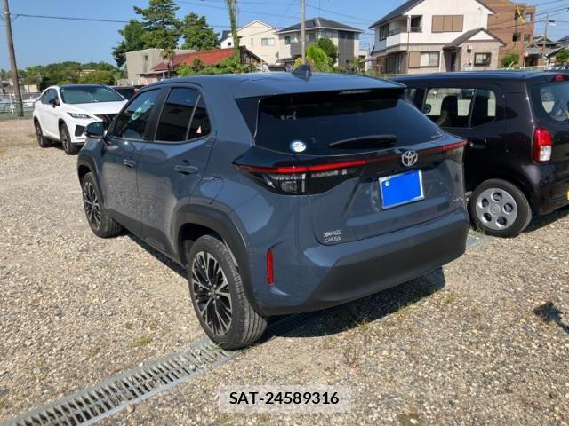 Toyota YARIS CROSS 2025-01 8318324-2