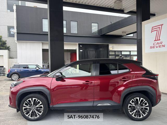 Toyota YARIS CROSS 2021-03 8318334-12
