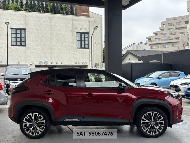 Toyota YARIS CROSS 2021-03 8318334-8
