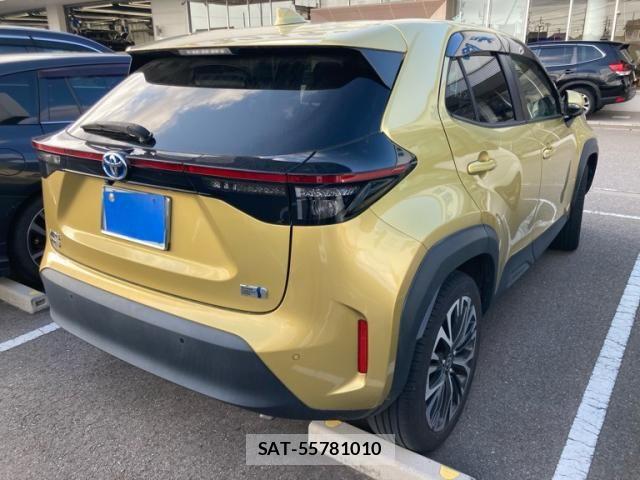 Toyota YARIS CROSS 2022-03 8318336-1
