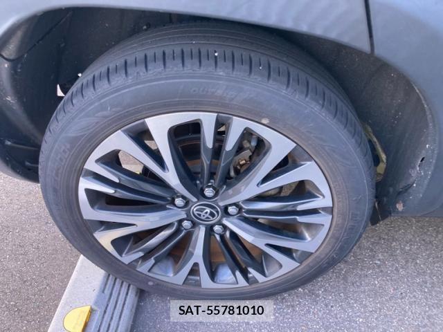 Toyota YARIS CROSS 2022-03 8318336-4