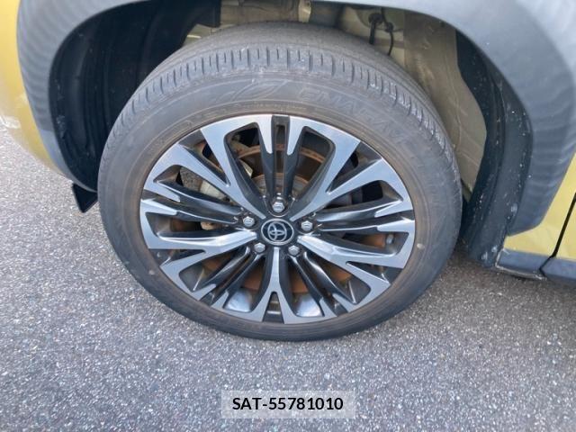Toyota YARIS CROSS 2022-03 8318336-6